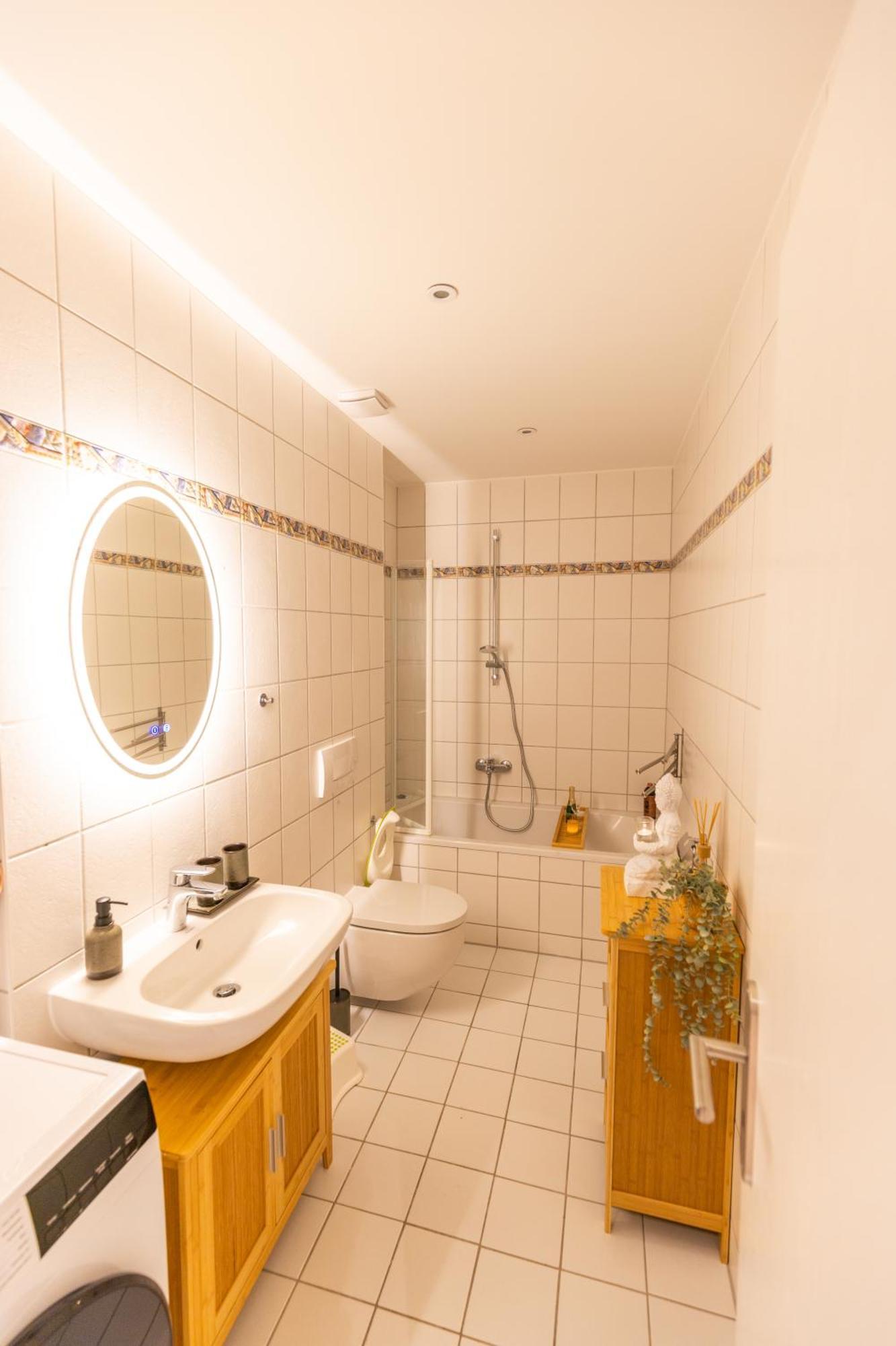 Bautzen Living Appartement - Zentrumslage Parkplatz Babybett 外观 照片
